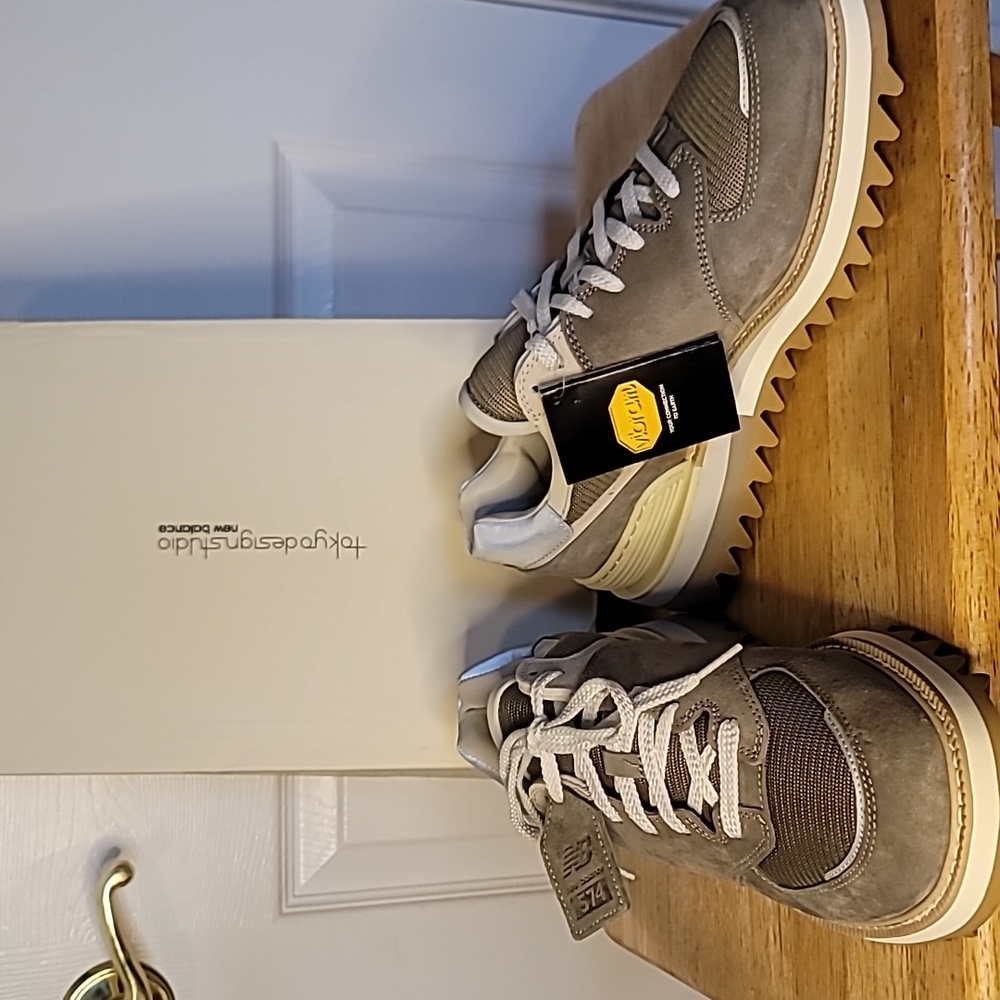 Men's Gray Sneakers